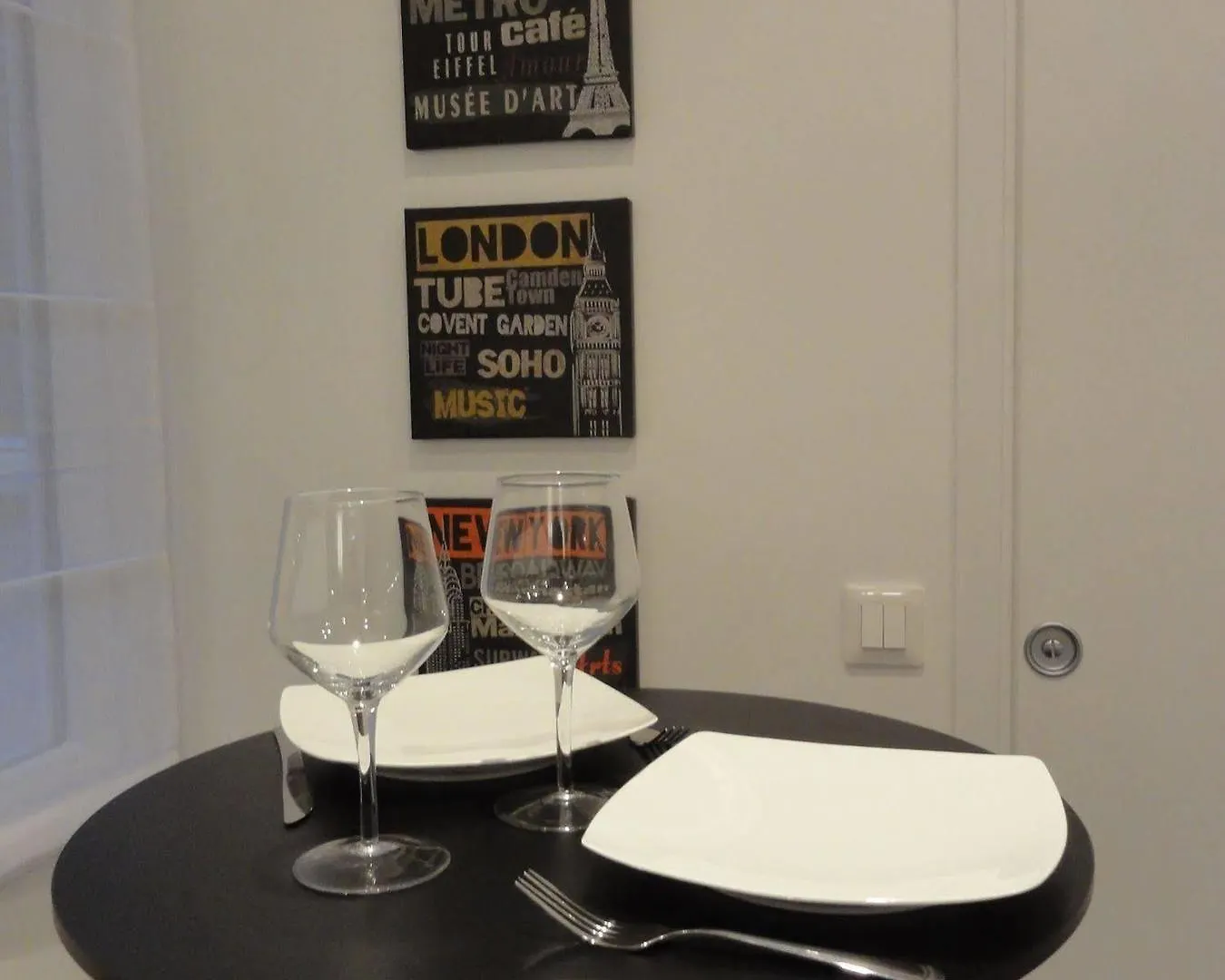 Paris Authentic Appartements Tour Eiffel Apartmán
